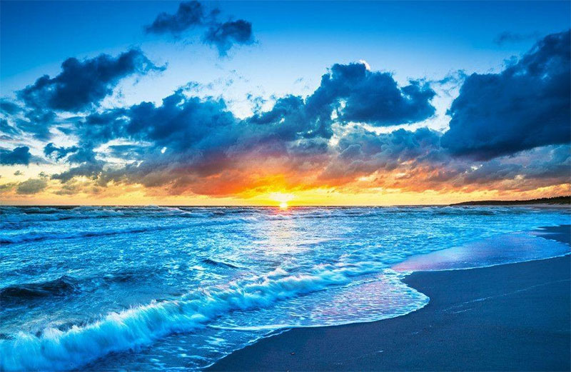 夕阳与大海